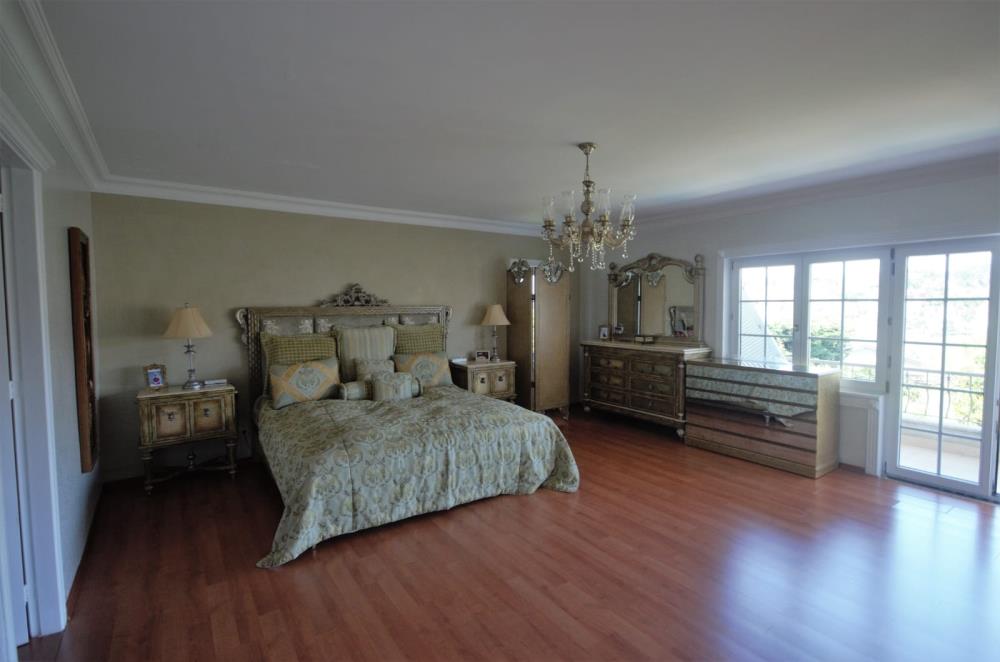 Acarkent'te Özel Sokakta Konaklar Manzaralı Düz Girişli Kiralık Villa