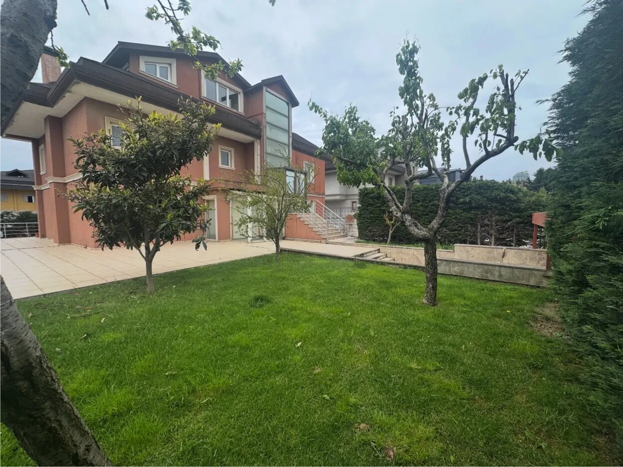 Acarkent'te Bağımsız Girişli Kiralık Çatı Dubleks
