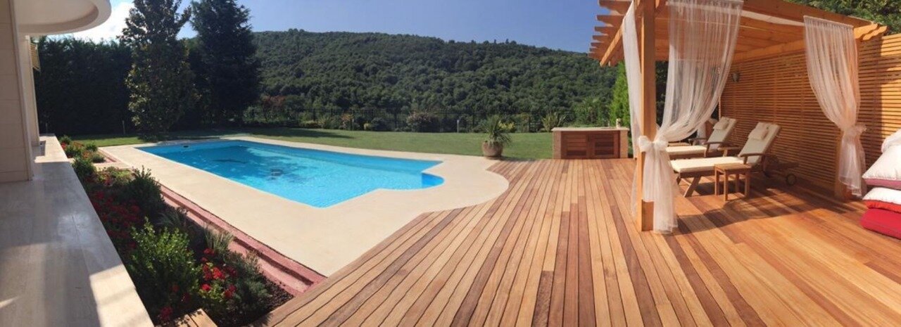 Acarkent'te Orman Manzaralı Güney Cepheli Havuzlu Modern Kiralık Bahçe Dubleks