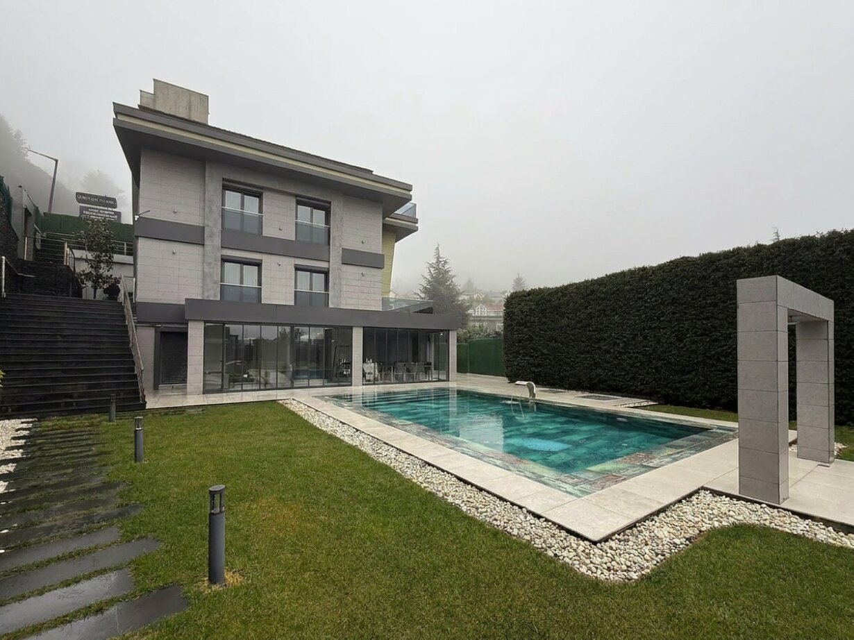 Acarkent'te İster Yaşam Alanı İster Şirket Merkezi, Tam Müstakil Satılık Ticari Villa